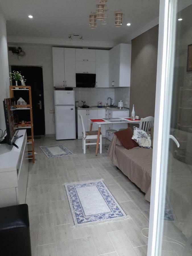 Batumi-Cozy Apartment Eksteriør bilde